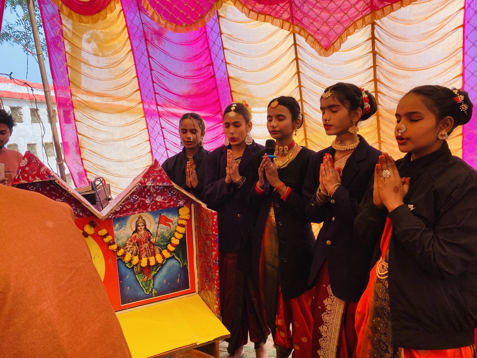 मातृ- पितृ पूजन दिवस